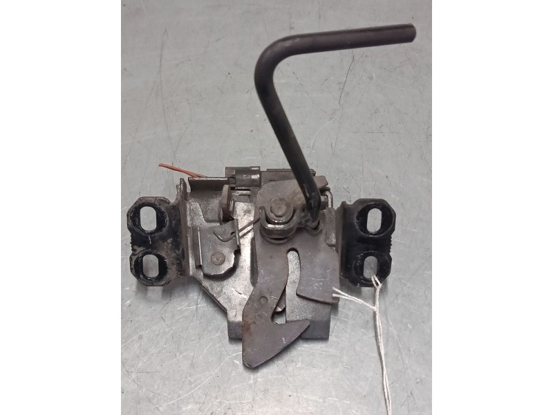 Recambio de cerradura capo para mercedes-benz clase a (w168) a 190 (168.032, 168.132) referencia OEM IAM   