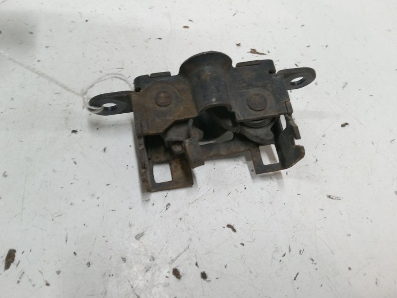 Recambio de cerradura capo para mercedes-benz clase c (w202) c 240 (202.026) referencia OEM IAM   