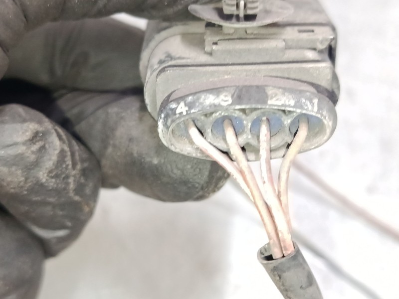 Recambio de cerradura capo para porsche cayenne (9pa) s 4.5 referencia OEM IAM   