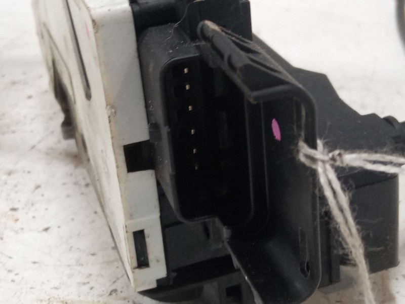 Recambio de cerradura izquierda 3p para peugeot 207/207+ (wa_, wc_) 1.4 16v referencia OEM IAM   