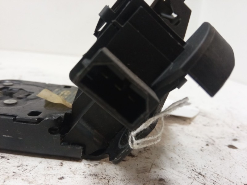 Recambio de cerradura maletero / porton para audi a3 (8p1) 2.0 tdi 16v referencia OEM IAM   