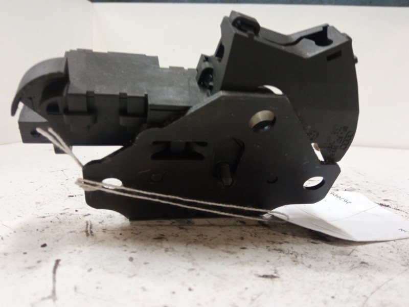 Recambio de cerradura maletero / porton para audi a3 (8p1) 2.0 tdi 16v referencia OEM IAM   