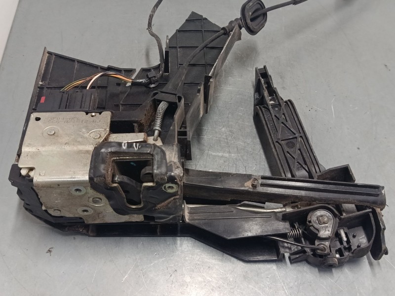 Recambio de cerradura puerta delantera derecha para ford fusion (ju_) 1.6 referencia OEM IAM 2N11N219A64ABE  