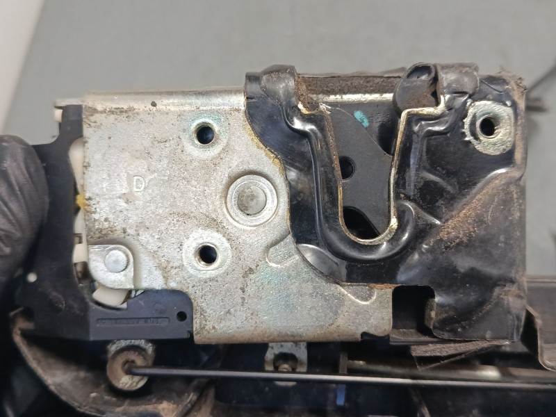 Recambio de cerradura puerta delantera derecha para ford fusion (ju_) 1.6 referencia OEM IAM 2N11N219A64ABE  