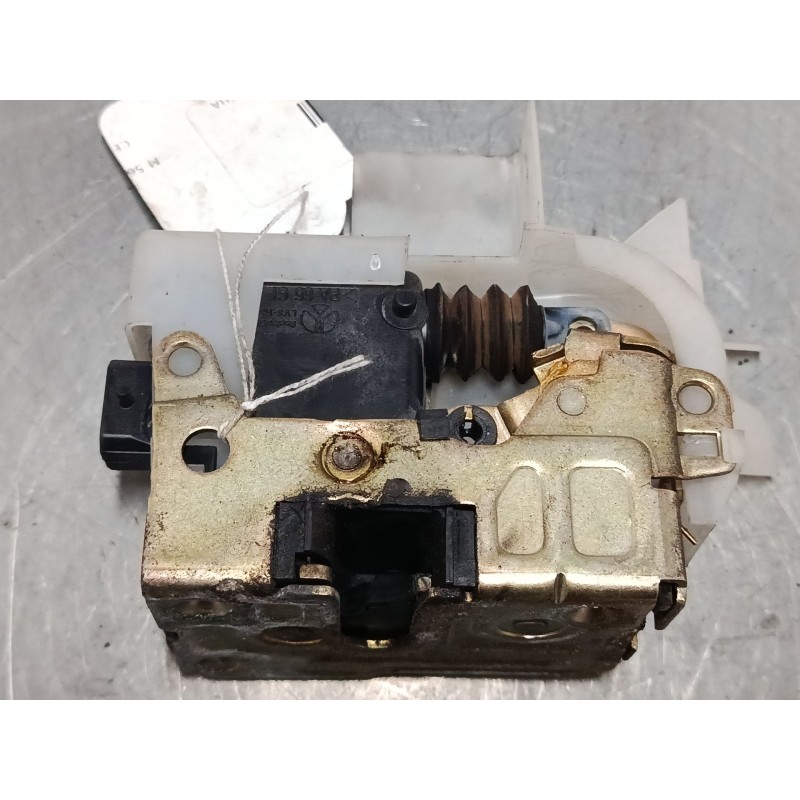 Recambio de cerradura puerta delantera derecha para renault espace iii (je0_) 3.0 v6 24v (je0g, je0r) referencia OEM IAM   