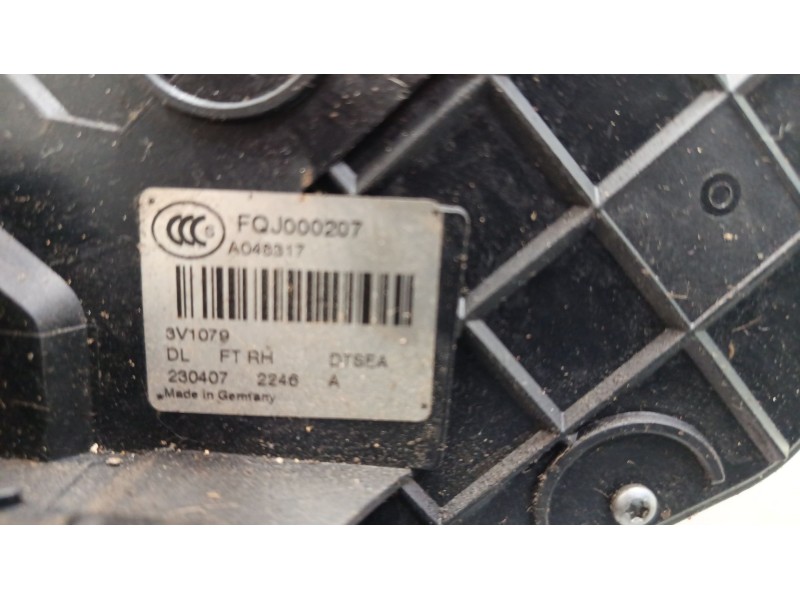 Recambio de cerradura puerta delantera derecha para land rover discovery iii (l319) 2.7 td 4x4 referencia OEM IAM FQJ000207  