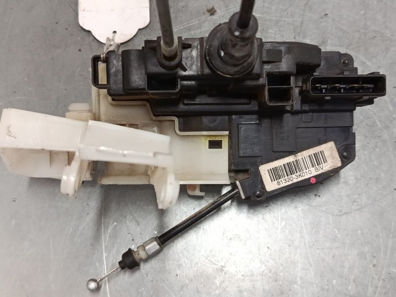 Recambio de cerradura puerta delantera derecha para hyundai sonata v (nf) 2.0 crdi referencia OEM IAM B13203K010  