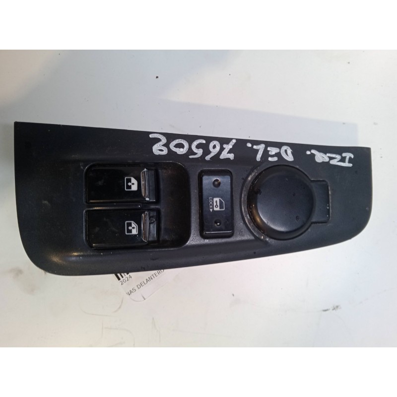 Recambio de mando elevalunas delantero izquierdo para hyundai h-1 travel (tq) 2.5 crdi referencia OEM IAM   