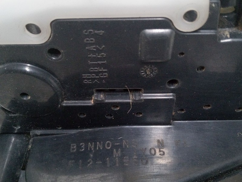 Recambio de cerradura puerta delantera derecha para nissan x-trail ii (t31) 2.0 dci referencia OEM IAM   