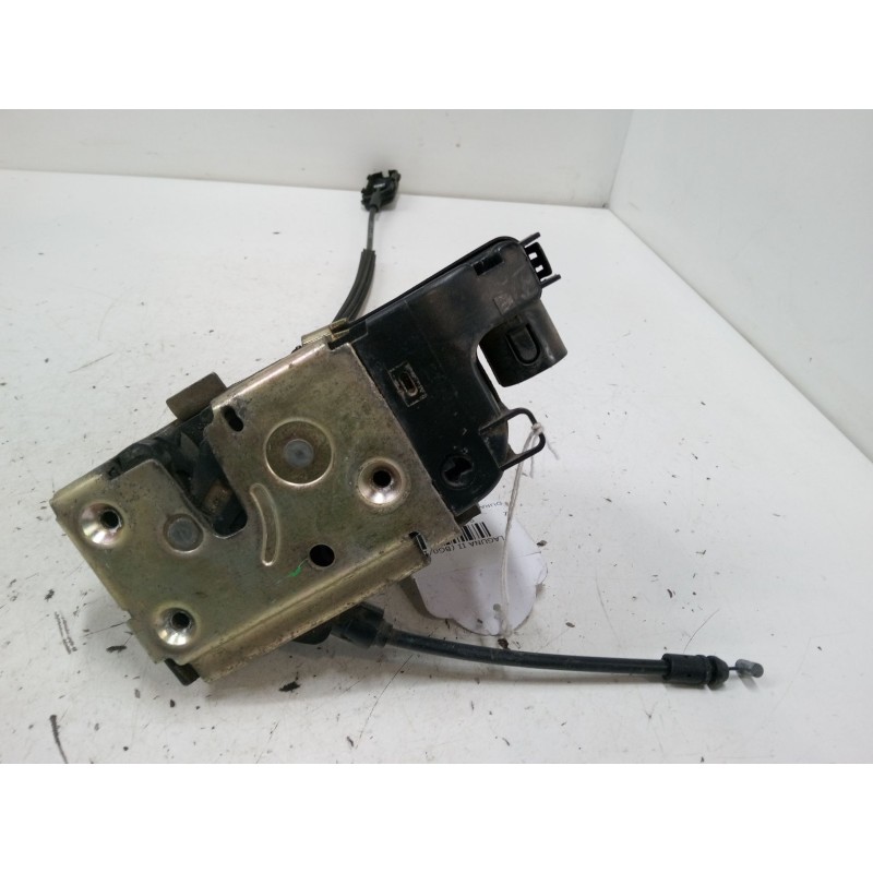 Recambio de cerradura puerta delantera derecha para renault laguna ii (bg0/1_) 2.2 dci (bg0f) referencia OEM IAM   