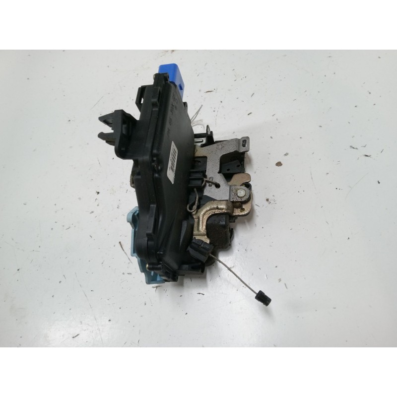 Recambio de cerradura puerta delantera derecha para volkswagen golf plus v (5m1, 521) 1.9 tdi referencia OEM IAM 3D1837016  