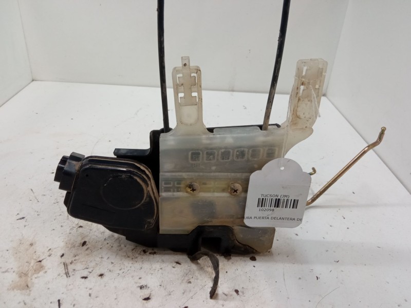 Recambio de cerradura puerta delantera derecha para hyundai tucson (jm) 2.0 crdi referencia OEM IAM   