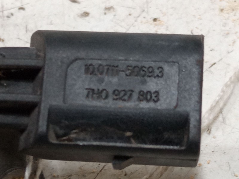 Recambio de sensor cuenta revoluciones delantero izquierdo para volkswagen tiguan (5n_) 2.0 tdi referencia OEM IAM 7H0927803  