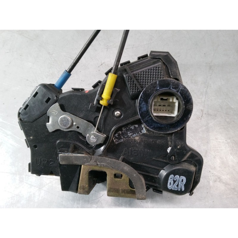 Recambio de cerradura puerta delantera derecha para toyota corolla verso (zer_, zze12_, r1_) 1.8 (znr11_) referencia OEM IAM   