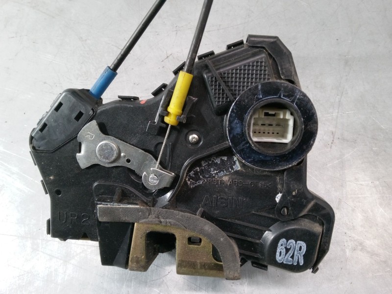 Recambio de cerradura puerta delantera derecha para toyota corolla verso (zer_, zze12_, r1_) 1.8 (znr11_) referencia OEM IAM   