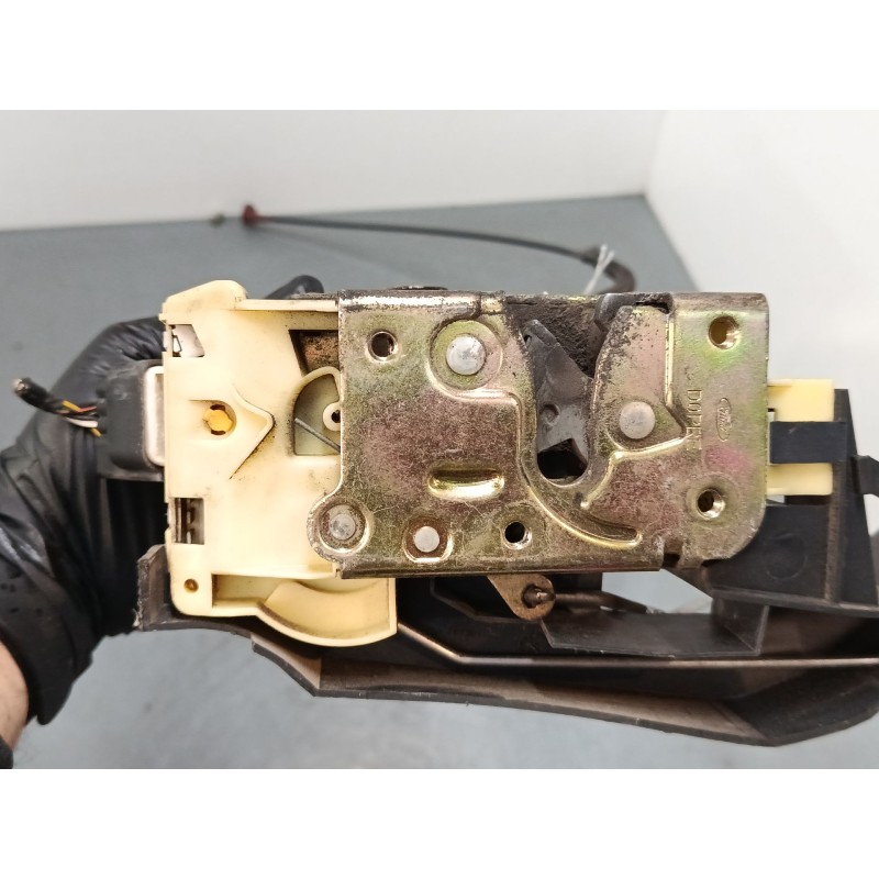 Recambio de cerradura puerta delantera derecha para ford focus i (daw, dbw) 1.8 turbo di / tddi referencia OEM IAM   