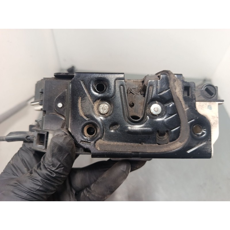 Recambio de cerradura puerta delantera derecha para seat ibiza iv sc (6j1, 6p5) 1.9 tdi referencia OEM IAM 5N1837016A  