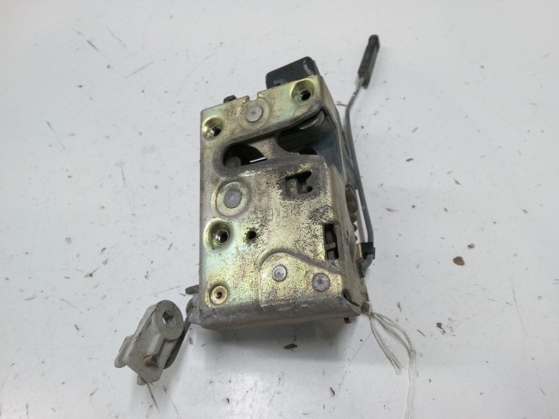 Recambio de cerradura puerta delantera derecha para peugeot 106 ii (1a_, 1c_) 1.1 i referencia OEM IAM   