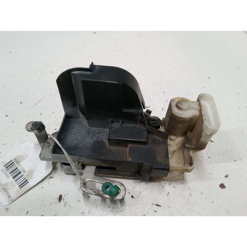 Recambio de cerradura puerta delantera derecha para fiat punto (188_) 1.9 jtd 80 (188.237, .257, .337, .357) referencia OEM IAM 