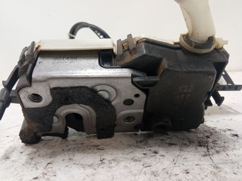 Recambio de cerradura puerta delantera derecha para peugeot 308 i (4a_, 4c_) 1.6 hdi referencia OEM IAM   