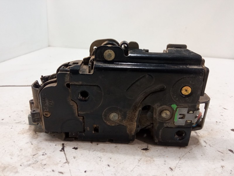 Recambio de cerradura puerta delantera derecha para seat altea (5p1) 1.9 tdi referencia OEM IAM CM21920004310  