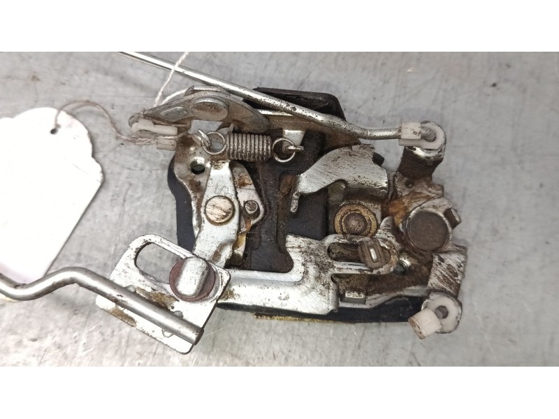 Recambio de cerradura puerta delantera derecha para mitsubishi canter ( camion caja abierta) referencia OEM IAM   