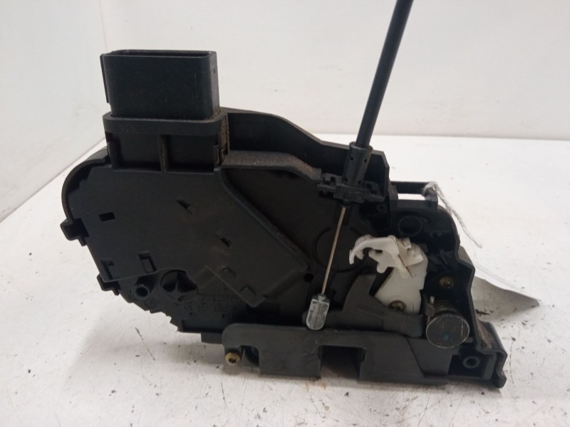 Recambio de cerradura puerta delantera derecha para volvo v50 (545) 1.6 d referencia OEM IAM 30699793  