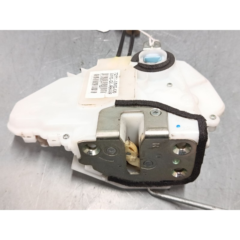 Recambio de cerradura puerta delantera derecha para honda civic viii hatchback (fn, fk) 1.8 (fn1, fk2) referencia OEM IAM 72111S