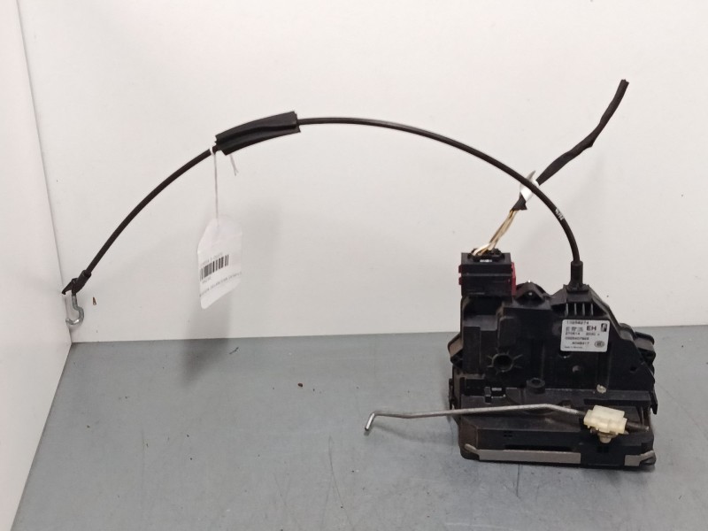 Recambio de cerradura puerta delantera derecha para opel corsa d (s07) 1.2 (l08, l68) referencia OEM IAM A048317  