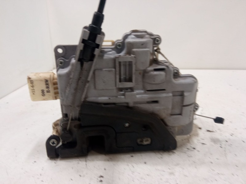 Recambio de cerradura puerta delantera derecha para seat leon (1p1) 1.9 tdi referencia OEM IAM JA61P1837016  