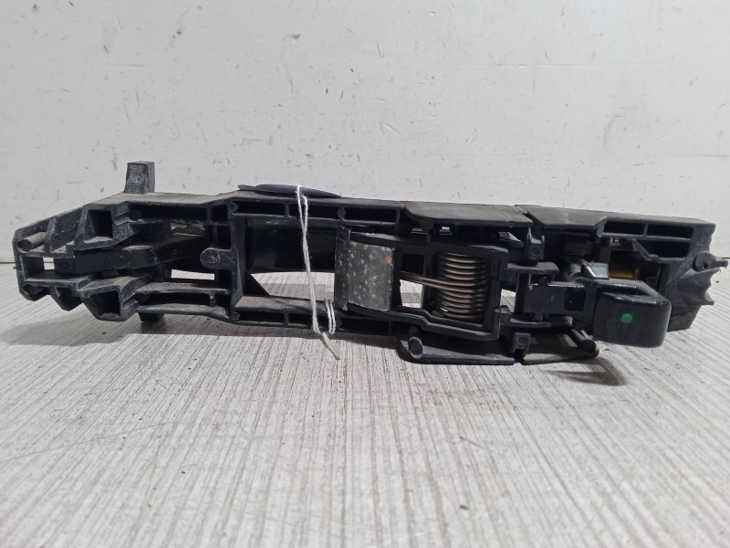 Recambio de maneta exterior puerta trasera derecha para daimler c 270 cdi referencia OEM IAM   