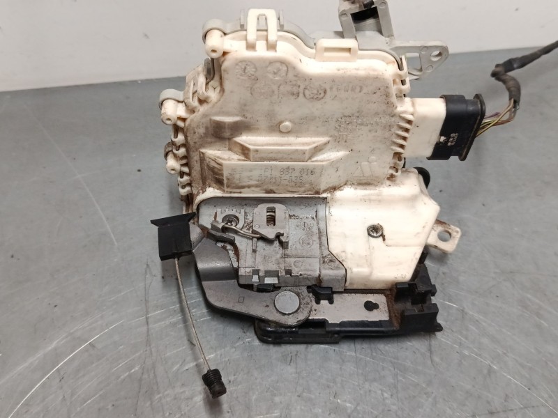 Recambio de cerradura puerta delantera derecha para seat altea (5p1) 1.4 tsi referencia OEM IAM 1P1837016  