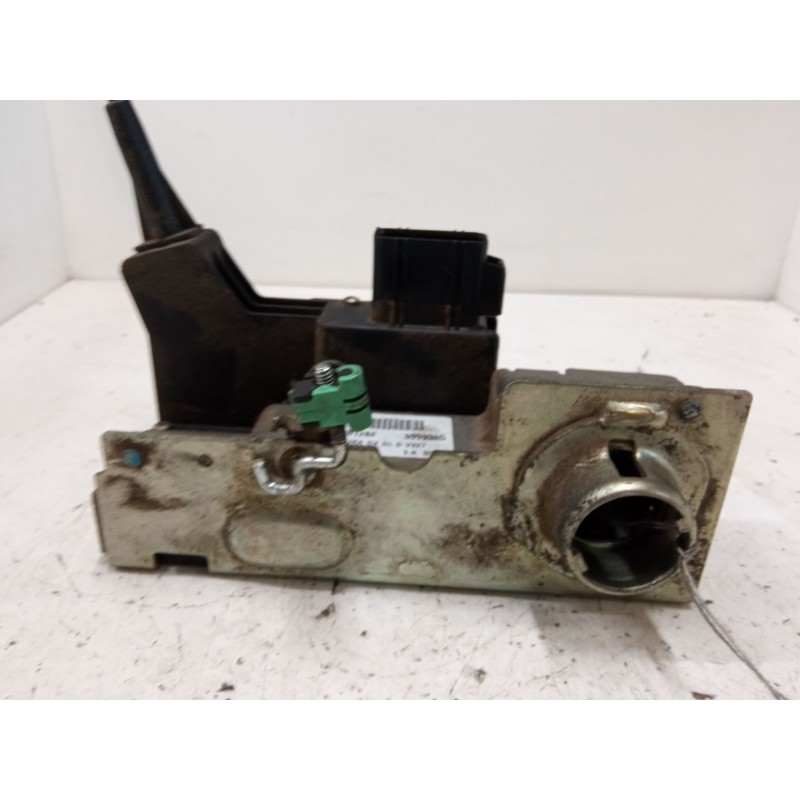 Recambio de cerradura puerta delantera derecha para ford tourneo connect 1.8 tdci /tddi /di referencia OEM IAM 2TAV21812BF  