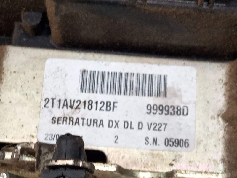 Recambio de cerradura puerta delantera derecha para ford tourneo connect 1.8 tdci /tddi /di referencia OEM IAM 2TAV21812BF  