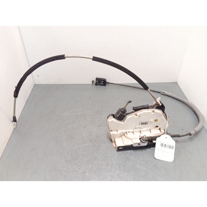 Recambio de cerradura puerta delantera derecha para seat ibiza iv sc (6j1, 6p5) 1.4 referencia OEM IAM 5N1837016A  