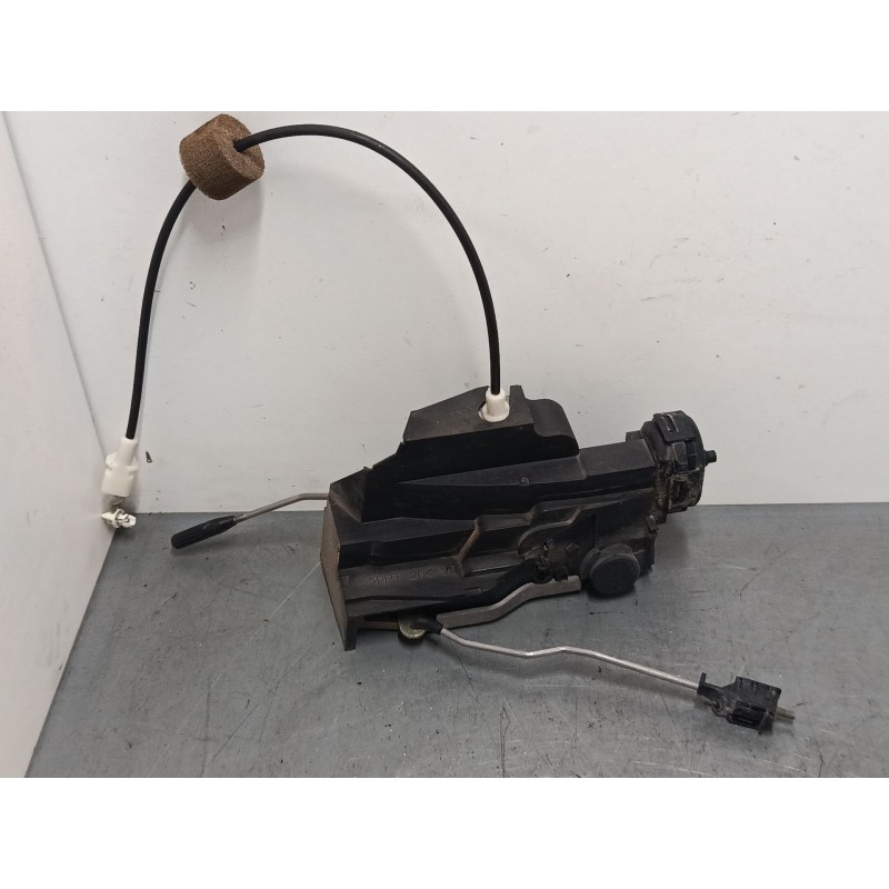 Recambio de cerradura puerta delantera derecha para mercedes-benz clase a (w168) a 190 (168.032, 168.132) referencia OEM IAM 168