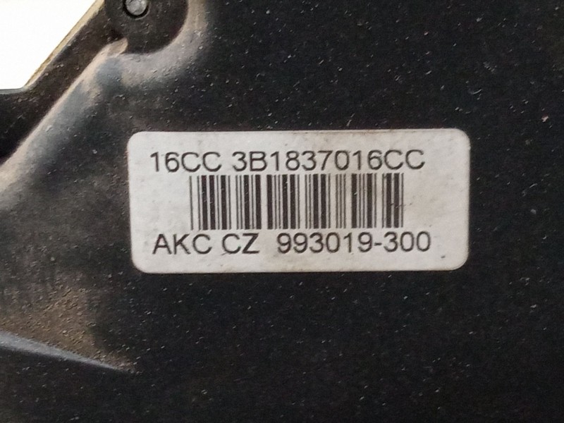 Recambio de cerradura puerta delantera derecha para seat ibiza iii (6l1) 1.4 16v referencia OEM IAM 3B1837016CC  