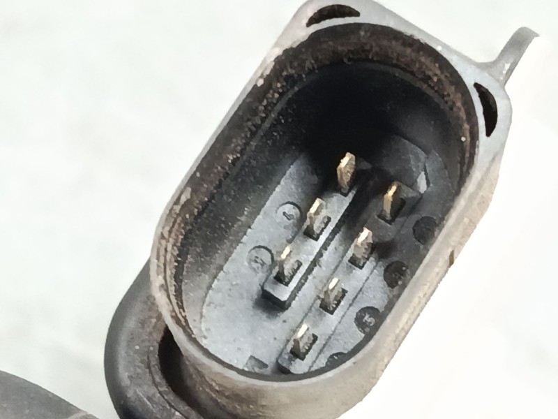 Recambio de cerradura puerta delantera izquierda para seat ibiza iv sc (6j1, 6p5) 1.4 referencia OEM IAM 5N837015A  