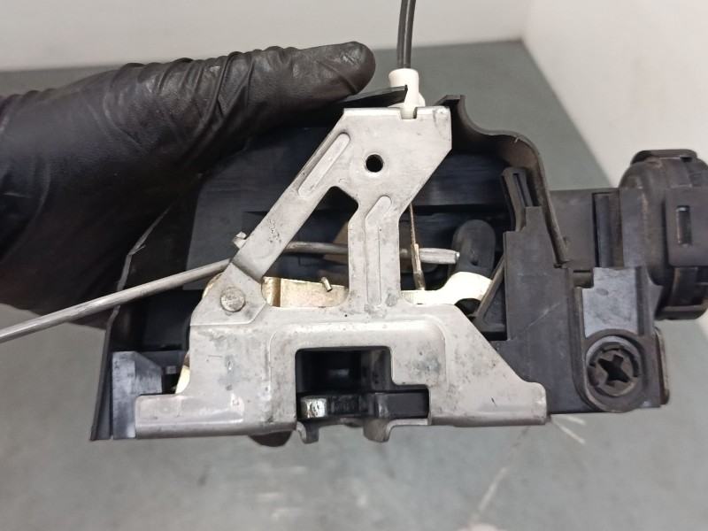 Recambio de cerradura puerta delantera izquierda para mercedes-benz clase a (w168) a 190 (168.032, 168.132) referencia OEM IAM A