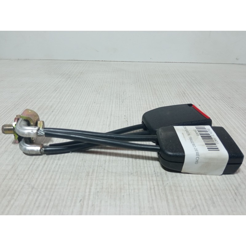 Recambio de anclaje cinturon trasero derecho para seat ibiza ii (6k1) 1.4 16v referencia OEM IAM   