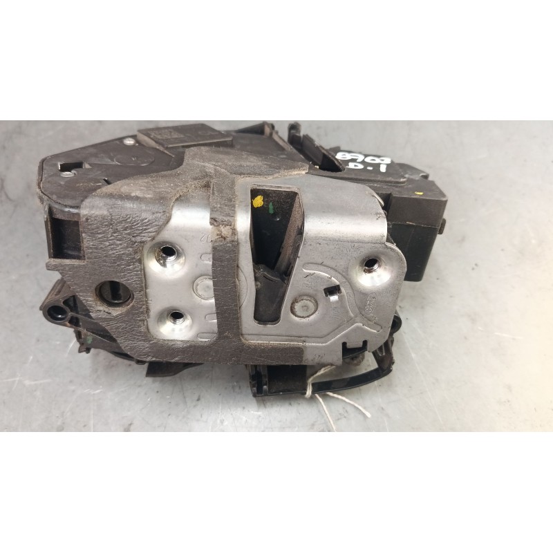 Recambio de cerradura puerta delantera izquierda para ford fiesta vi (cb1, ccn) 1.4 tdci referencia OEM IAM A21813AF  
