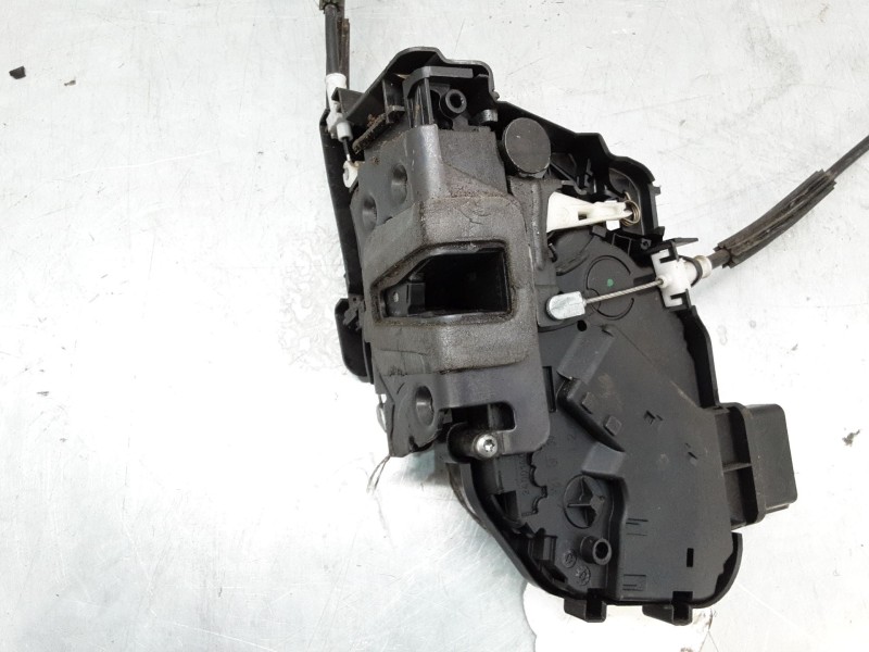 Recambio de cerradura puerta delantera izquierda para land rover discovery iii (l319) 2.7 td 4x4 referencia OEM IAM AO48317  