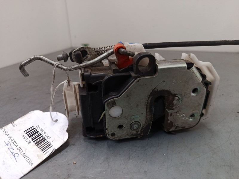 Recambio de cerradura puerta delantera izquierda para peugeot bipper (aa_) 1.4 hdi referencia OEM IAM   