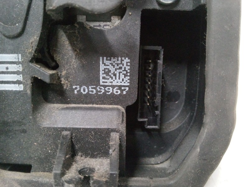 Recambio de cerradura puerta delantera izquierda para bmw 3 (e90) 320 d referencia OEM IAM 7059967  
