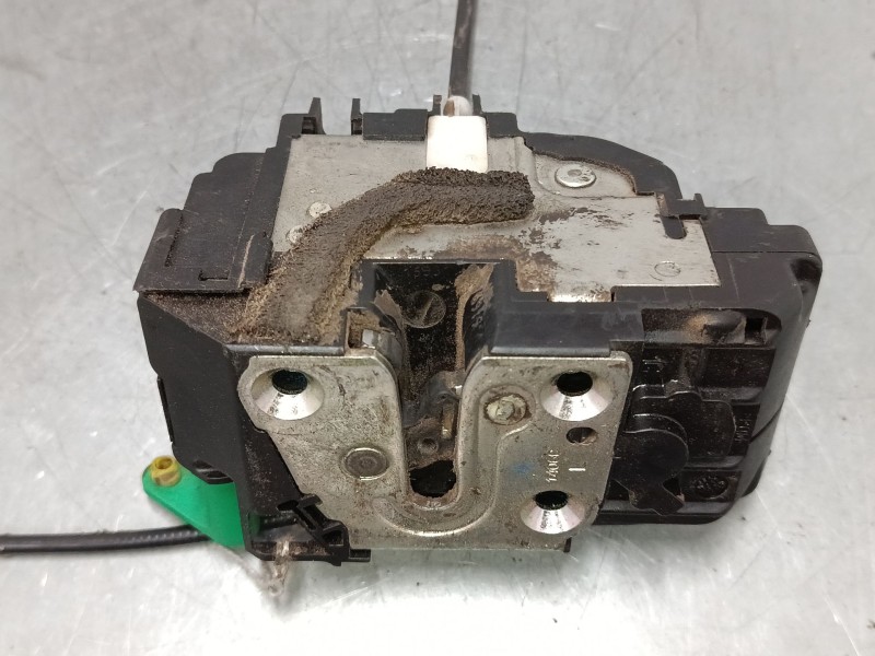 Recambio de cerradura puerta delantera izquierda para nissan pathfinder iii (r51) 2.5 dci referencia OEM IAM   