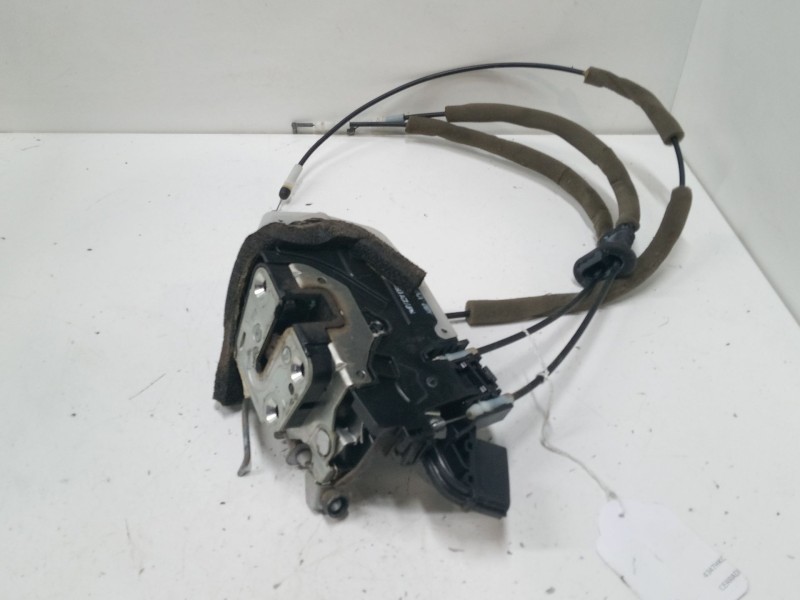 Recambio de cerradura puerta delantera izquierda para nissan x-trail ii (t31) 2.0 dci referencia OEM IAM   