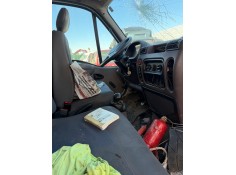 renault trucks mascott furgoneta del año 2000 2