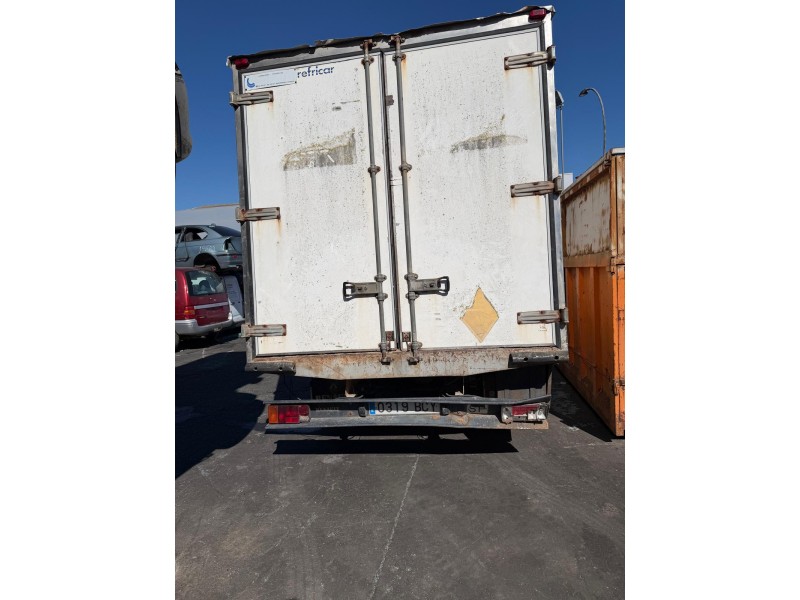 renault trucks mascott furgoneta del año 2000