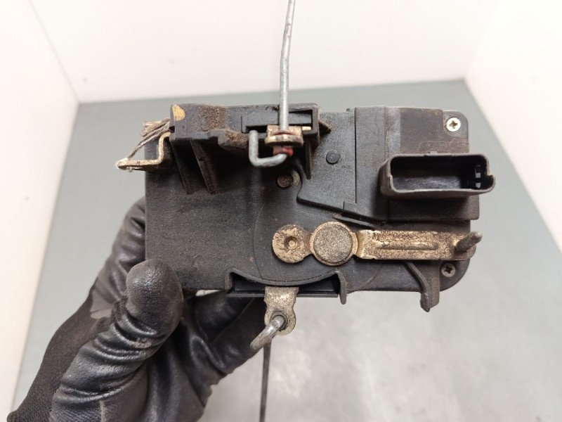 Recambio de cerradura puerta delantera izquierda para peugeot expert (224_) 2.0 hdi referencia OEM IAM   