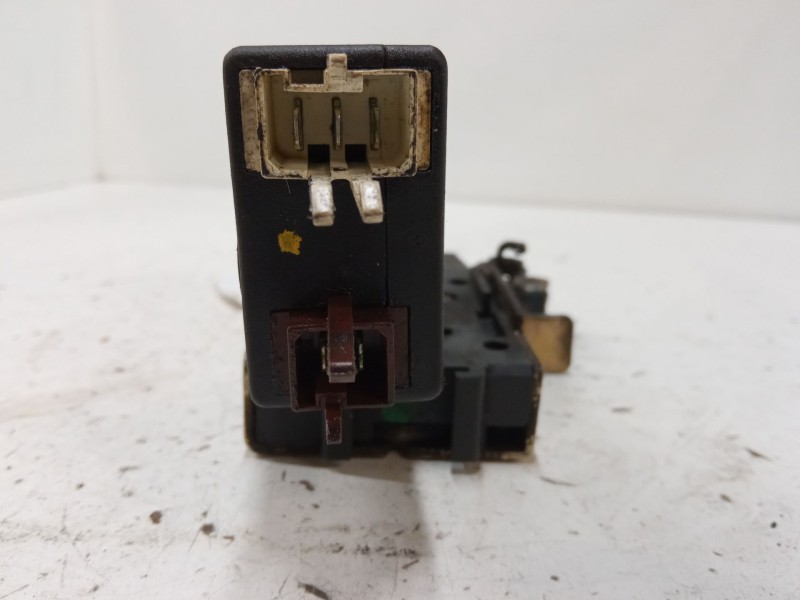 Recambio de cerradura puerta delantera izquierda para citroën saxo (s0, s1) 1.5 d referencia OEM IAM   